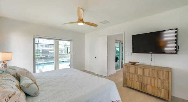 Private Pool, Patio & Peace: Marco Island Getaway