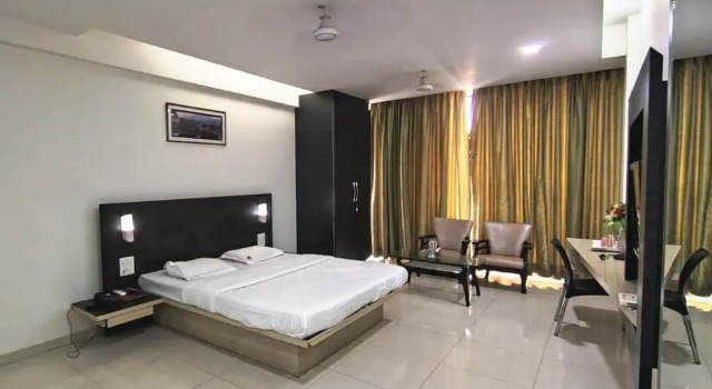 VITS Select Grand Inn, Ratnagiri, Забронировать Отель Отели Ратнагири 3 звезды, 3*