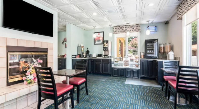 Номер Standard Econo Lodge Pocomoke City Hwy 13