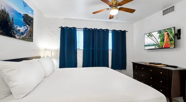 Двухместный номер Standard с видом на сад Steps to the Ocean - Great Location -central AC - Vrkcv