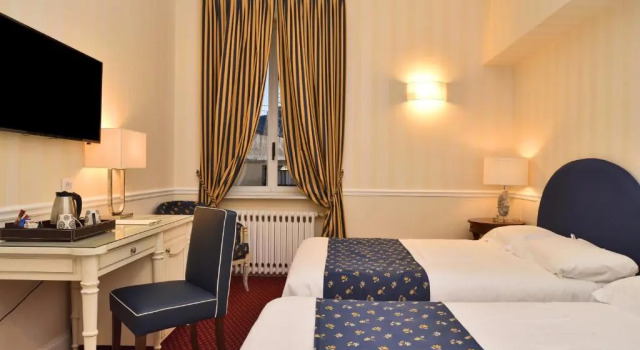 Полулюкс Hotel Firenze e Continentale