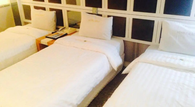 Трёхместный номер Standard Bali Tourist Hotel