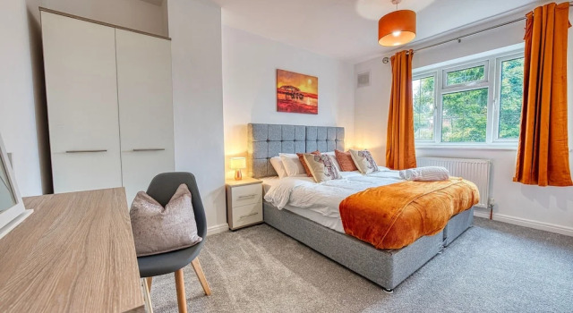 Коттедж Standard Modern 3 Bedroom 2 Bath Hse with Parking