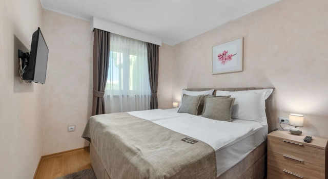 Apartmani Rubinić, Đặt Căn hộ Khách sạn ở Zadar County có hồ bơi, Hồ bơi