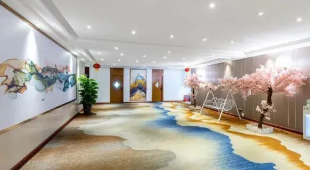 Zhongshan Baoyue Boutique Hotel (Xiaolan Town Baofeng Shopping Center), Rezervasyon Butik Otel Xiaolan otoparklı oteller, Otopark