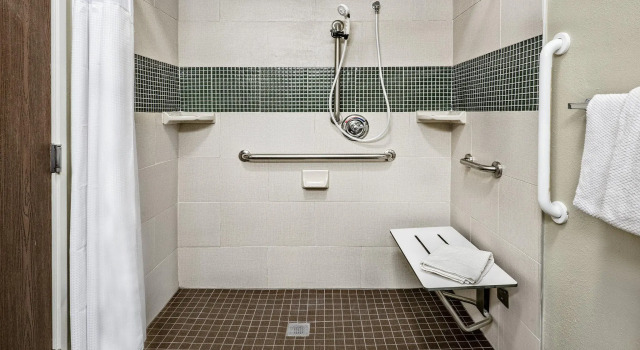 Двухместный люкс c 1 комнатой Staybridge Suites Lubbock-University Area by IHG
