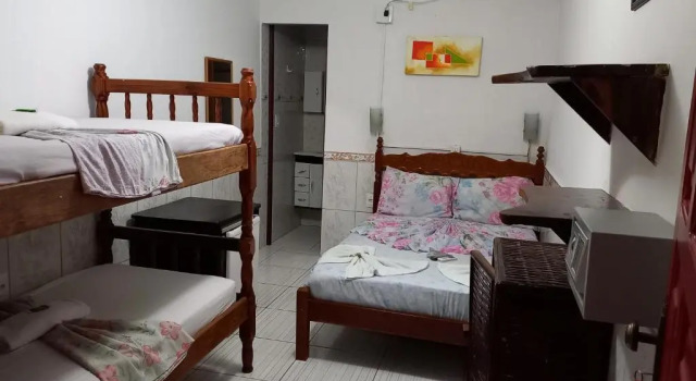 Четырёхместный номер Standard Papagaio Hostel & Pousada