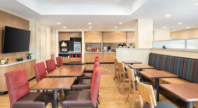 TownePlace Suites by Marriott Milwaukee Grafton