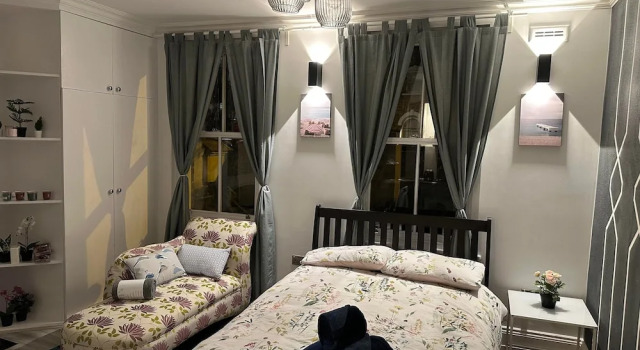 Fabulous Apartment to Acton Town, Varaa Huoneisto Asunnot kohteessa Merseyside, Huoneisto