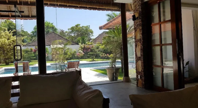 Полулюкс Andrea Villas & Suites