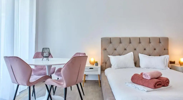 Studio Jaz Casa Del Mar 1, Varaa Huoneisto Hotellit Mamaia-Sat pysäköinnillä, Pysäköinti