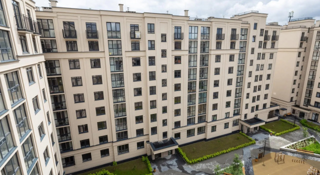 Shopping in Kaliningrad at 55k2 Starshiny Dadaev Street, Réserver Appartement Kaliningrad Kaliningrad Region