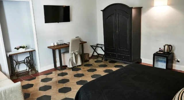 Номер Standard Ale & Nikis Home