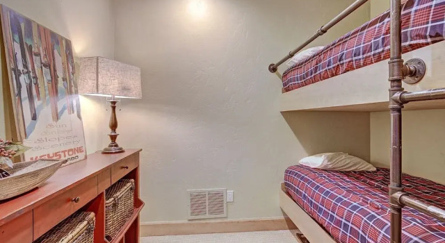 Коттедж 170 Elk Circle Condo