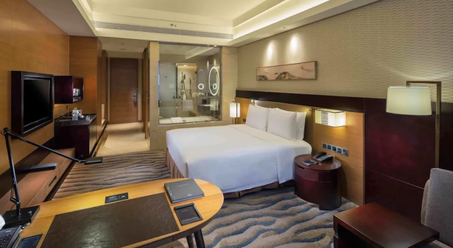 Двухместный люкс Deluxe с видом на море Hilton Yantai Golden Coast