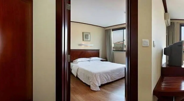 Weihai Qiming Holiday Hotel, Забронировать Отель Бизнес-отели Шаньдун, 4* 5*