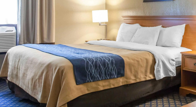 Номер Standard Quality Inn & Suites Seville