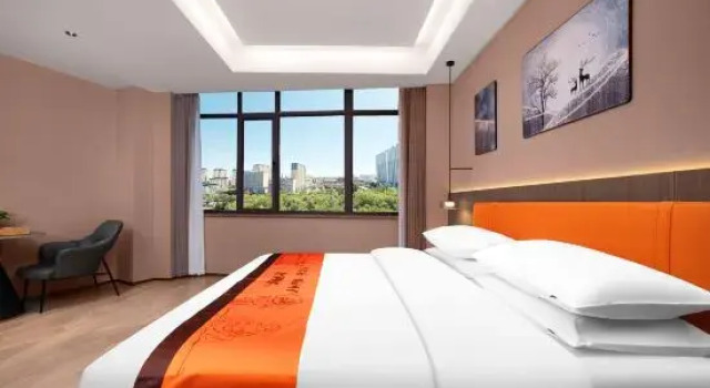 Люкс Executive Jingyue Hotel International (Shihezi University North District)