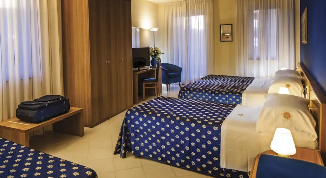 Четырёхместный номер Classic с балконом Riviera Del Sole Hotel Resort Spa
