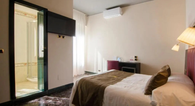 Номер Superior Hotel Maria