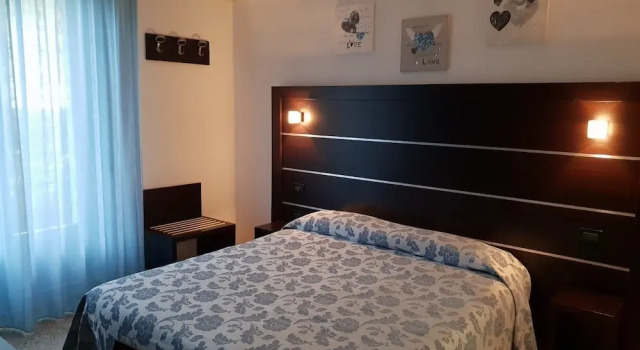Двухместный номер Standard с балконом Hotel Riva