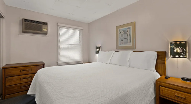 Семейный люкс с 2 комнатами Traverse Bay Inn