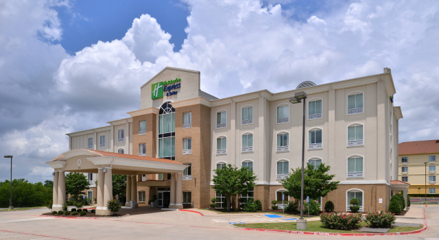 Holiday Inn Express Hotel & Suites Sherman Highway 75, an IHG Hotel, Buchen Sie Hotel SPA-Hotels in Texoma, SPA
