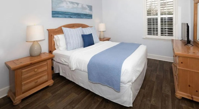 Windward Point Condominiums, Rezerwuj Hotel Hotele w St Simons Island z basenem, Basen