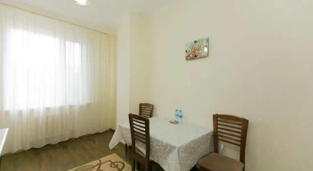 Апартаменты Diplomat Apartment on Sarayshyq st 34