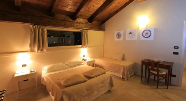 Четырёхместный номер Standard Albergo della Ceramica