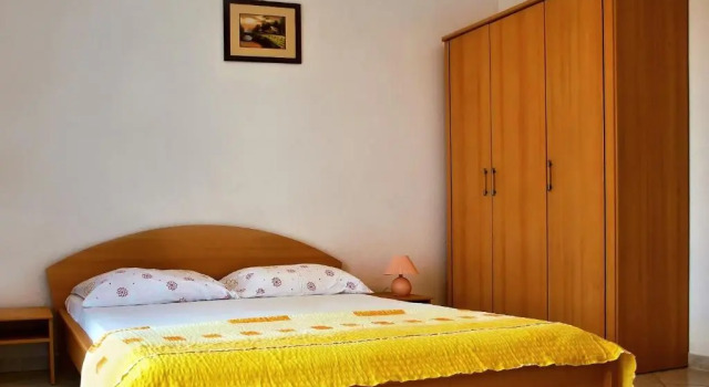 Apartments Iko