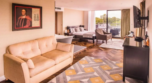 Suite The Varsity Hotel & Spa
