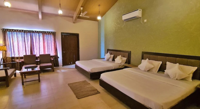Номер Superior Greenscape Resort Satpura
