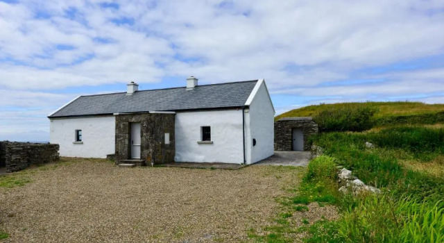 Коттедж с 2 комнатами Russells Cottage