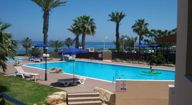 Pallinio Apartment, Book Apartment Hotels in Protaras with Parking, near Neolithic Settlement, Parking