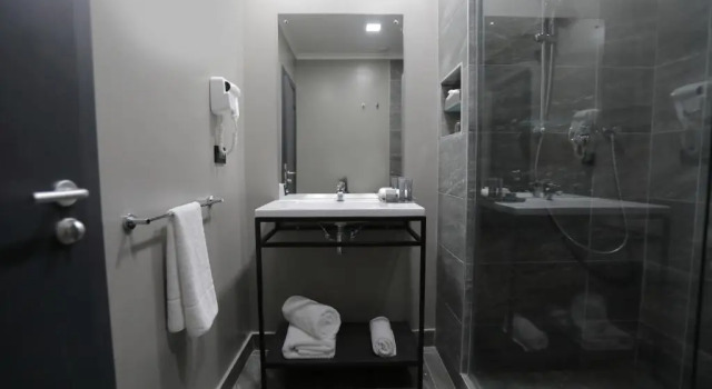 Номер Deluxe Fiesta Royale Hotel