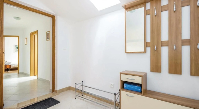 Amazing Apartment in Matulji With 3 Bedrooms and Wifi