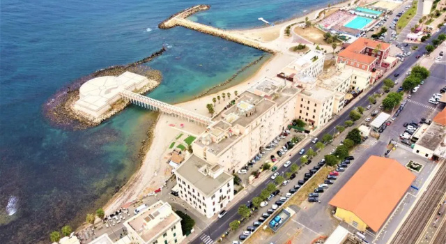 Lupen III, Rezervasyon Otel Lazio otoparklı oteller, Otopark