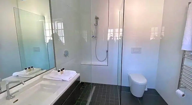 Номер Comfort Albourne Guesthouse