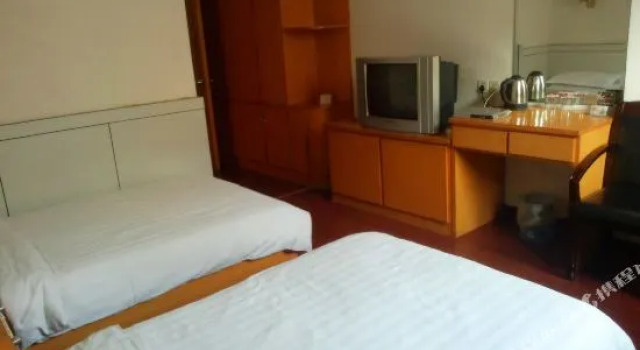 Huining Hostel, Забронировать Хостел Отели Цзянган с парковкой, Парковка