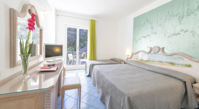 Четырёхместный номер Standard с балконом Hotel San Giorgio Terme