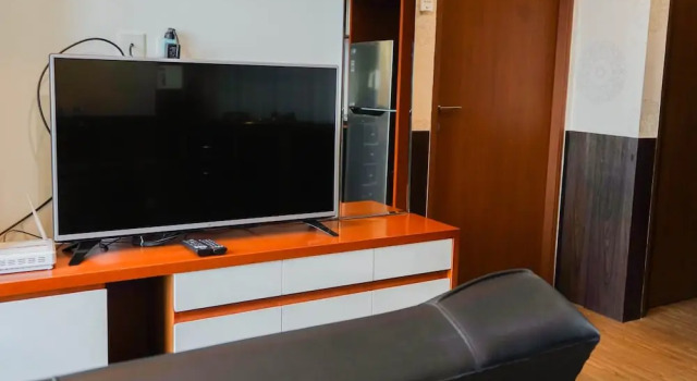 Номер Standard Best Price 2BR at Tifolia Apartment