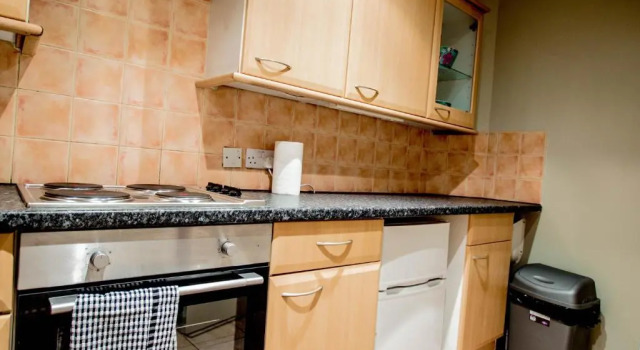 Апартаменты Montgomery Apartments - Crighton