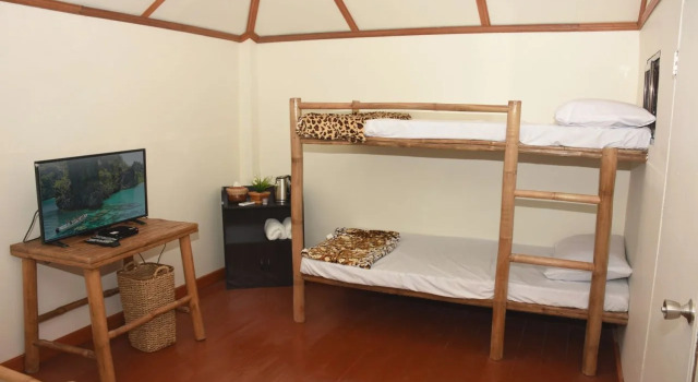 M Rishon, Rezervovat Hotel San Luis Luzon