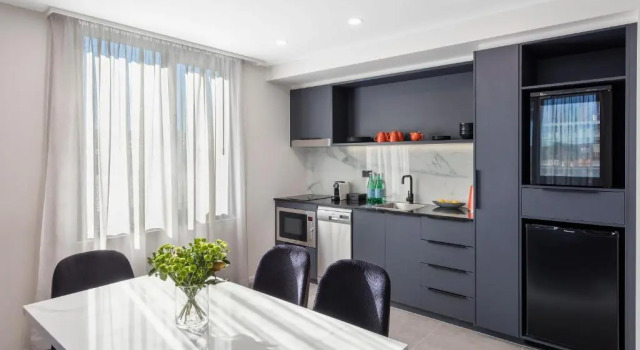 Апартаменты Deco Hotel Canberra