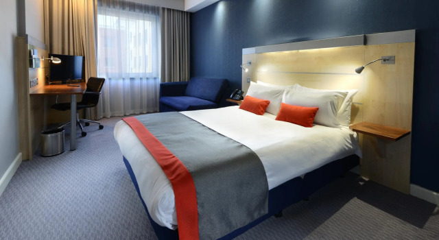 Двухместный номер Standard Holiday Inn Express Hotel Dublin Airport by IHG