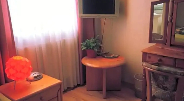 Четырёхместный номер Standard с балконом Naturkost-Hotel Harz