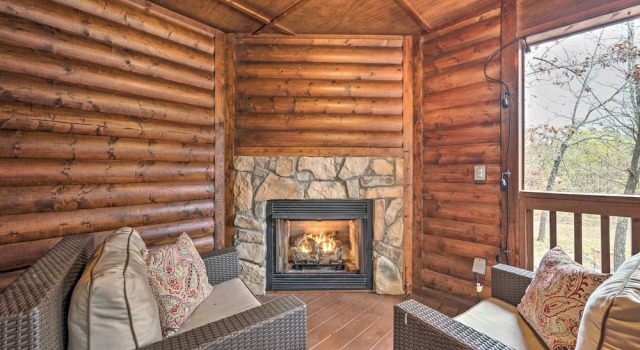 Hot Tub: 'little Bear's Pond' Broken Bow Cabin, Boek Hotel Broken Bow Oklahoma