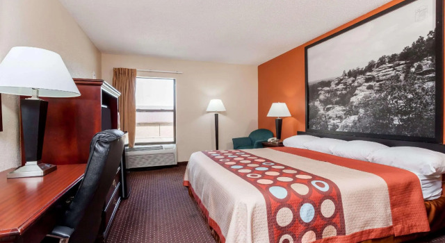 Двухместный номер Standard Super 8 by Wyndham Harrisburg