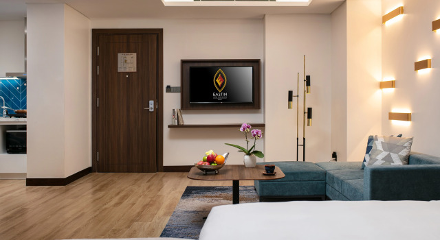 Полулюкс Mövenpick Living West Hanoi
